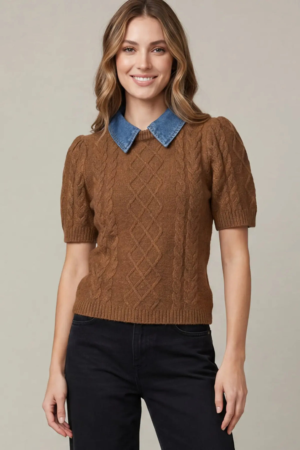 Short Sleeve Sweater with Denim Collar