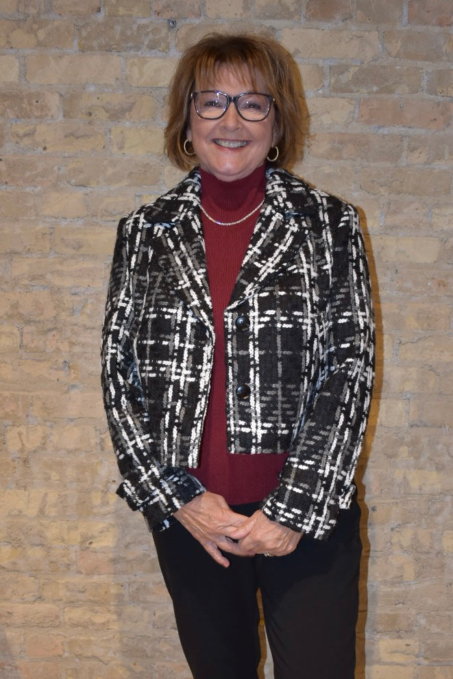 Long Sleeve Lined Blazer w/ Pockets