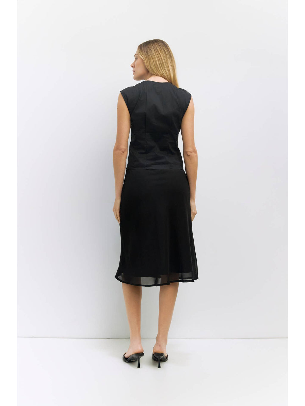 The Vicky Pleated Sleeveless Blouse