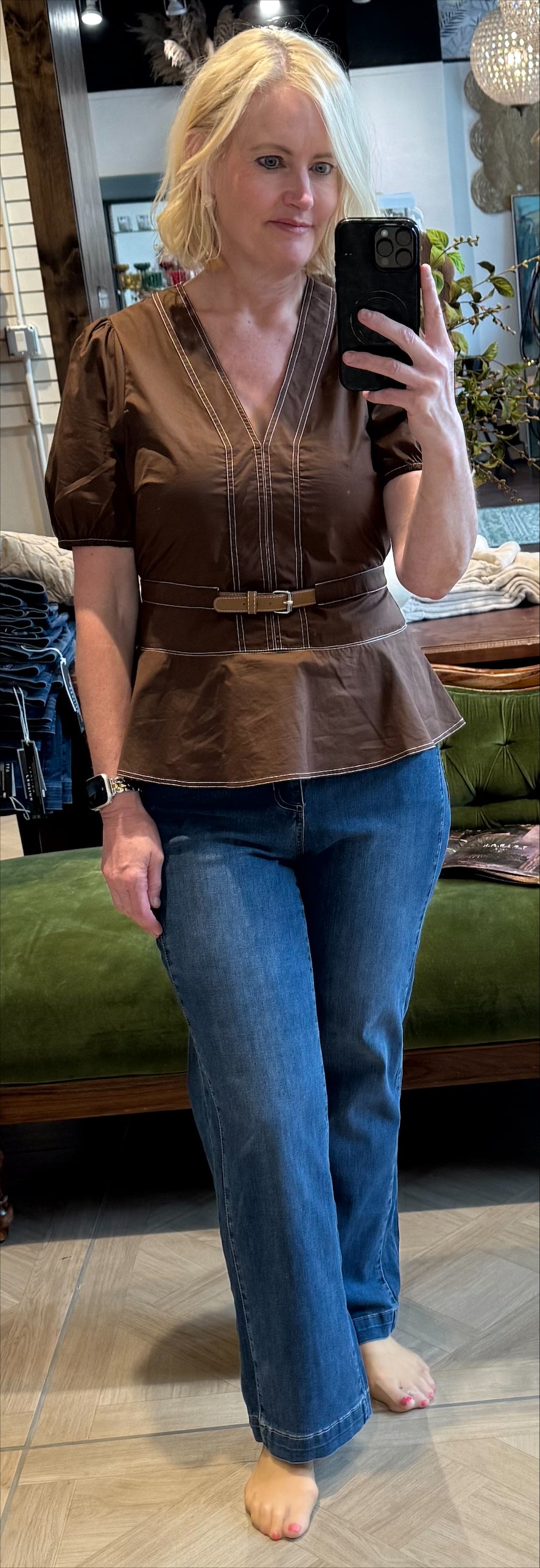 Short Sleeve V-Neck Belted Detail Top