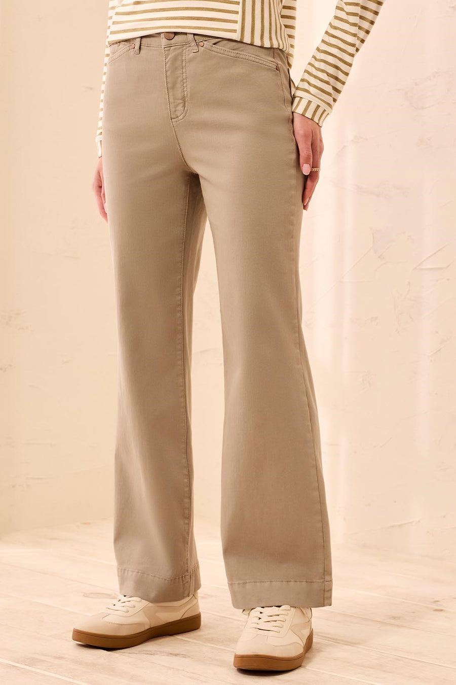Comfort Stretch Wide Leg Pull On Pant