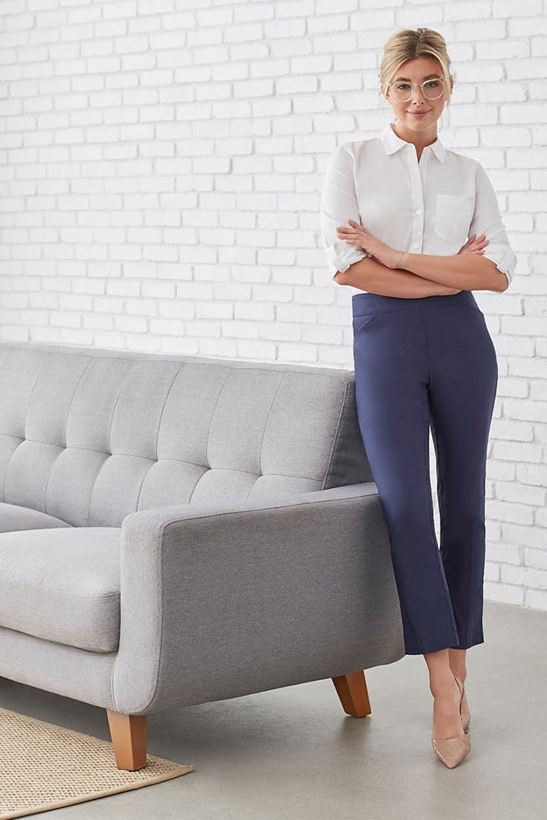 FLATTEN IT® SLIMMING ANKLE PANTS