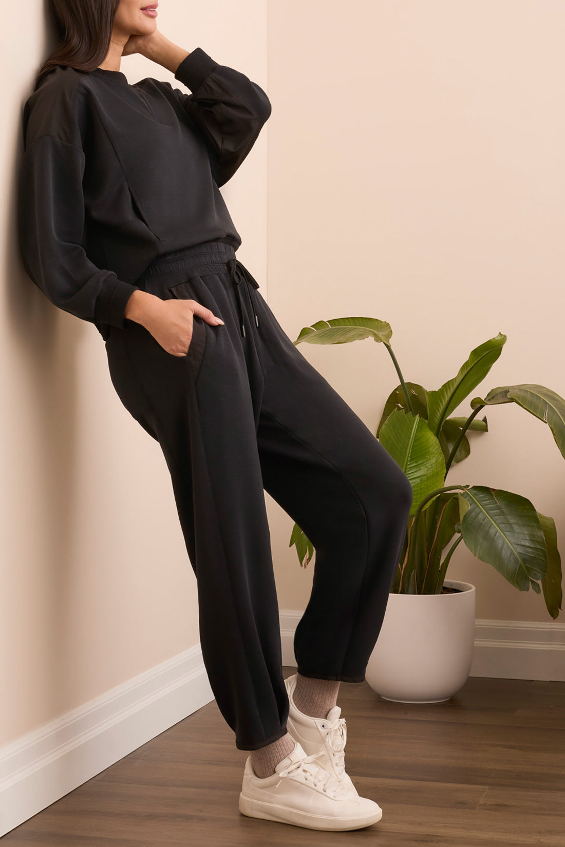 Jogger with Hem Pleats and Pockets