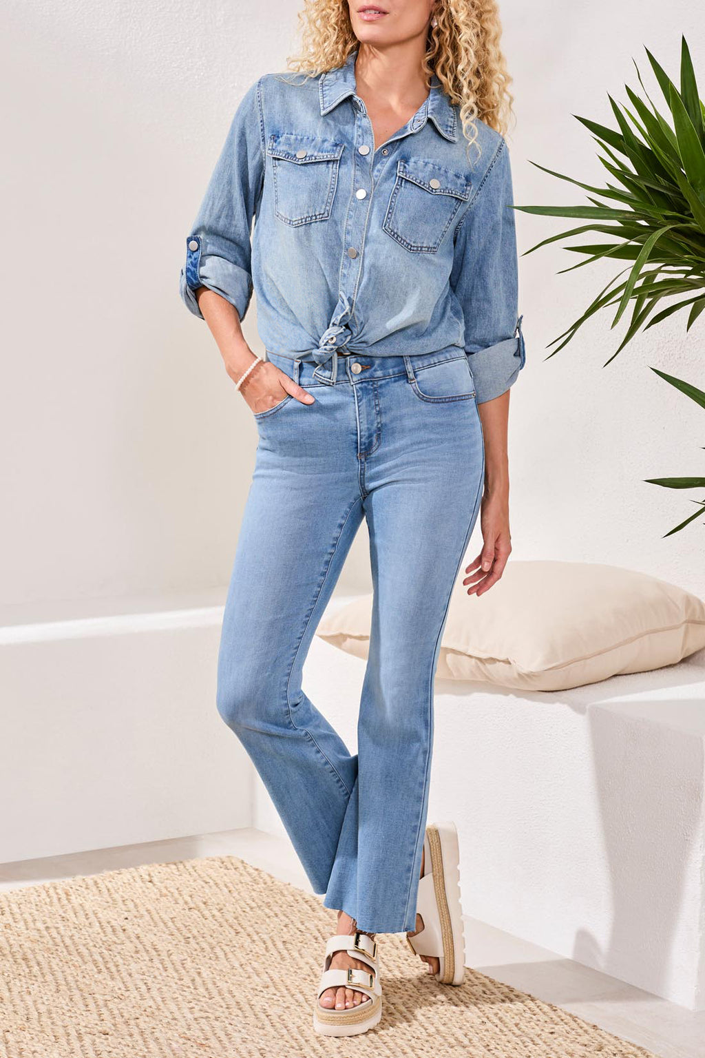 Audrey Hugging Flare Jeans