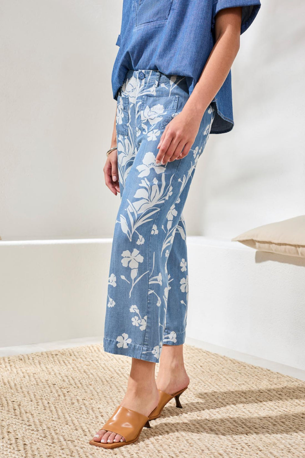 Flowy Wide Crop Pant