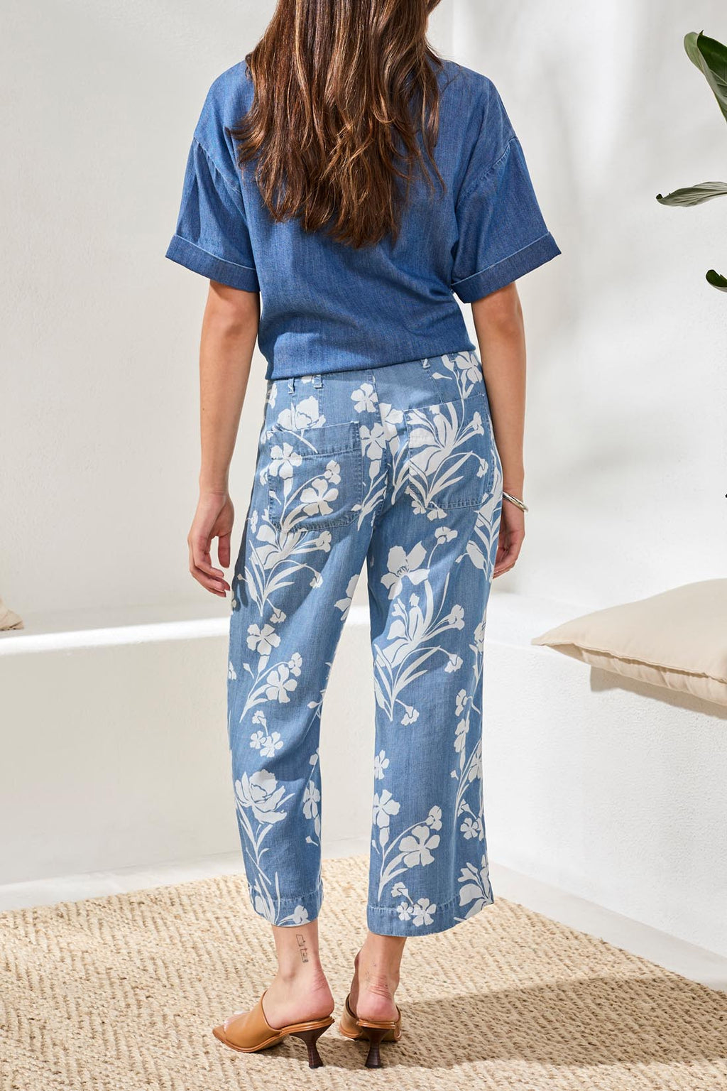 Flowy Wide Crop Pant